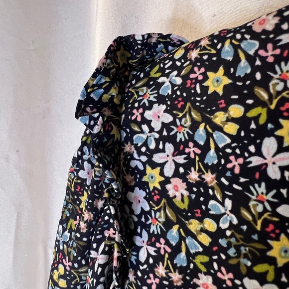 Loft Floral V Neck Pullover Top Blouse Size S NWOT - Picture 5 of 5